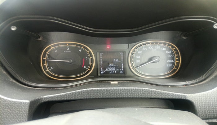 2018 Maruti Vitara Brezza ZDI, Diesel, Manual, 1,26,590 km, interior