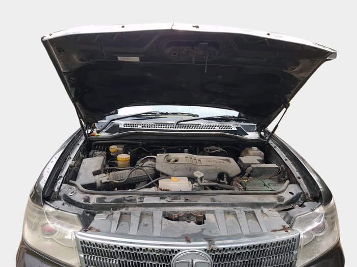 2013 Tata Safari Storme 2.2 VX 4X2, Diesel, Manual, 1,25,770 km, exterior