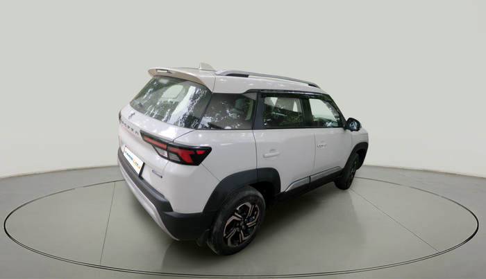 2023 Maruti BREZZA ZXI + SMART HYBRID, Petrol, Manual, 27,108 km, exterior