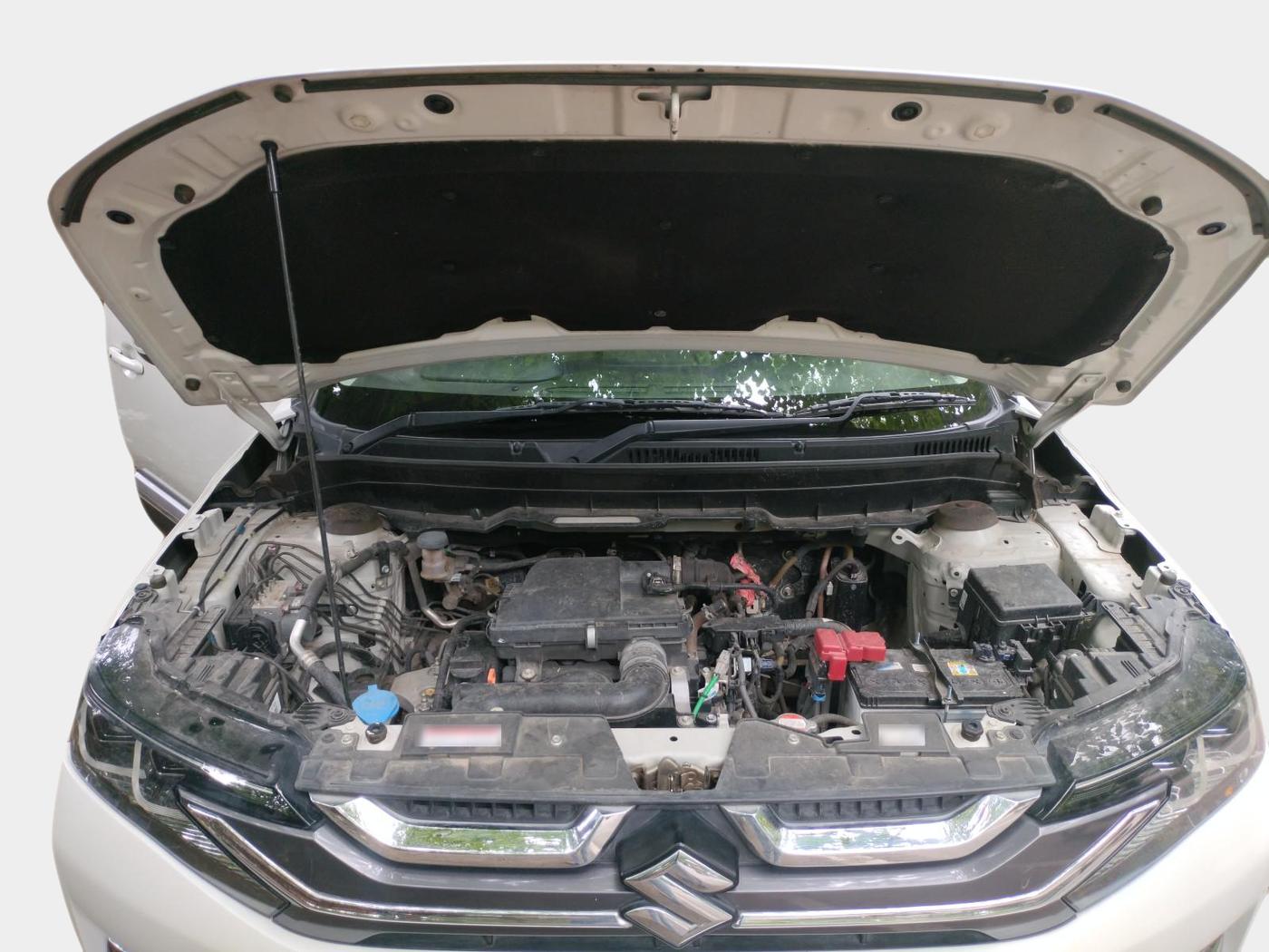 2023 Maruti BREZZA ZXI + SMART HYBRID, Petrol, Manual, 27,300 km, exterior