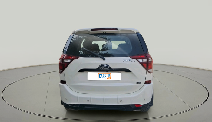 2021 Mahindra XUV500 W9, Diesel, Manual, 95,383 km, exterior