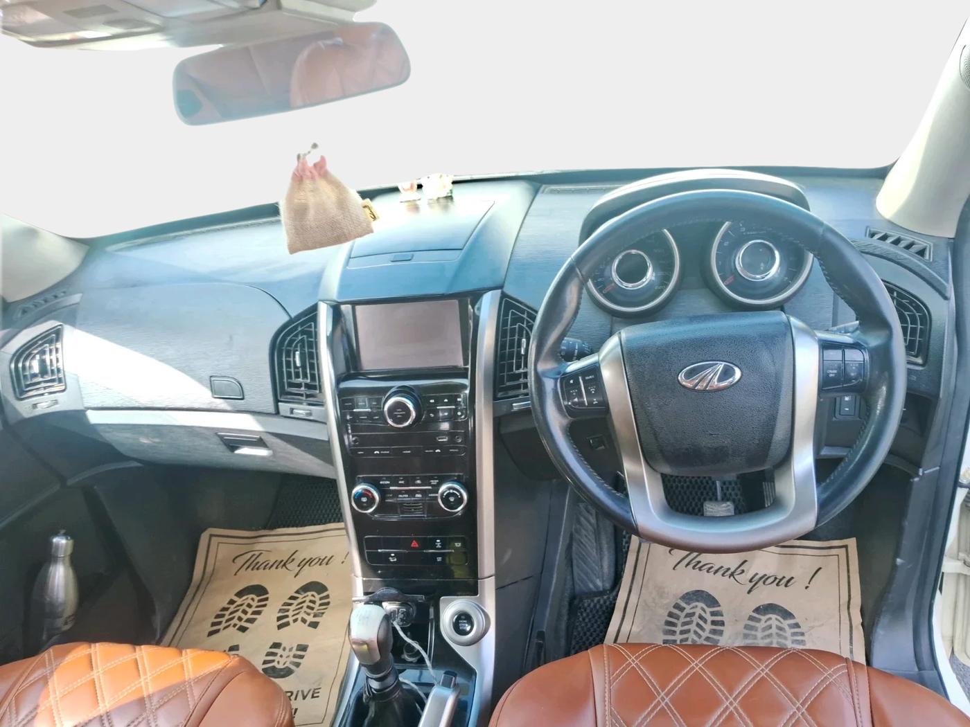 2021 Mahindra XUV500 W9, Diesel, Manual, 96,000 km, interior