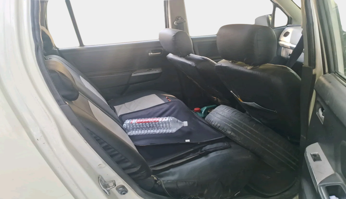 2011 Maruti Wagon R 1.0 VXI, Petrol, Manual, 2,46,529 km, interior