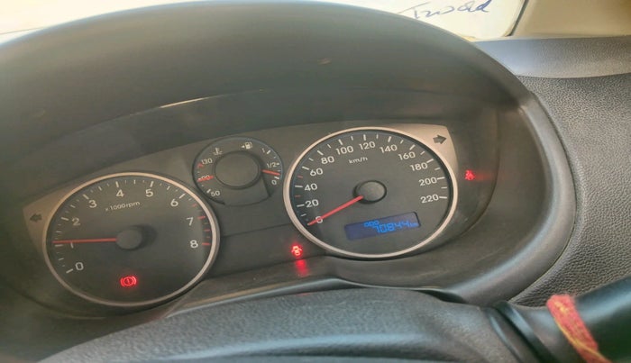 2012 Hyundai i20 MAGNA 1.2, CNG, Manual, 70,844 km, interior