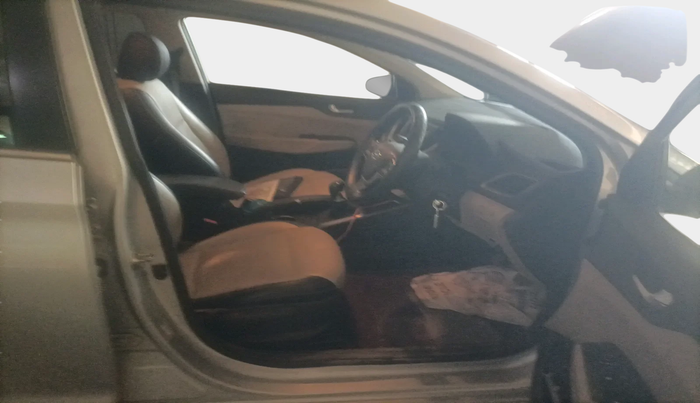 2019 Hyundai Verna 1.4 EX PETROL, Petrol, Manual, 1,23,855 km, interior