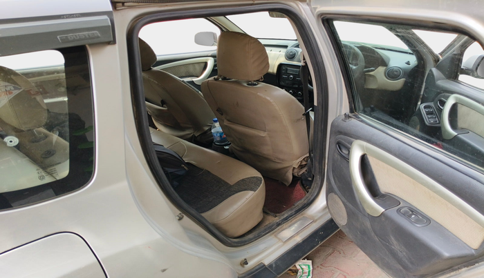 2014 Renault Duster 85 PS RXL DIESEL, Diesel, Manual, 1,42,796 km, interior