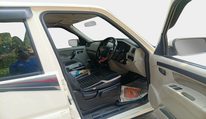 2019 Mahindra Scorpio S7, Diesel, Manual, 1,15,327 km, interior