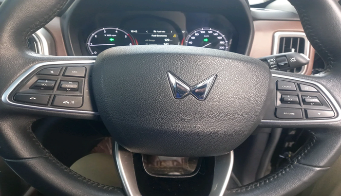 2024 Mahindra SCORPIO-N Z8 DIESEL AT 2WD 7 STR, Diesel, Automatic, 54,424 km, interior