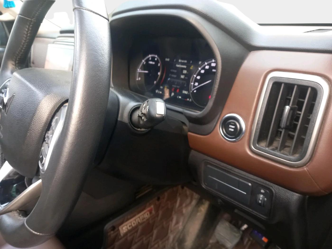 2024 Mahindra SCORPIO-N Z8 DIESEL AT 2WD 7 STR, Diesel, Automatic, 54,424 km, interior