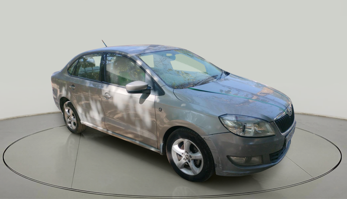 2013 Skoda Rapid ELEGANCE 1.6 TDI CR MT, Diesel, Manual, 1,16,307 km, exterior