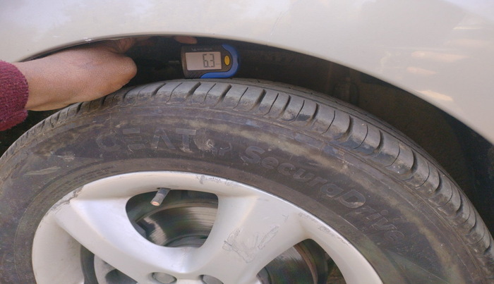 2013 Skoda Rapid ELEGANCE 1.6 TDI CR MT, Diesel, Manual, 1,16,307 km, tyre