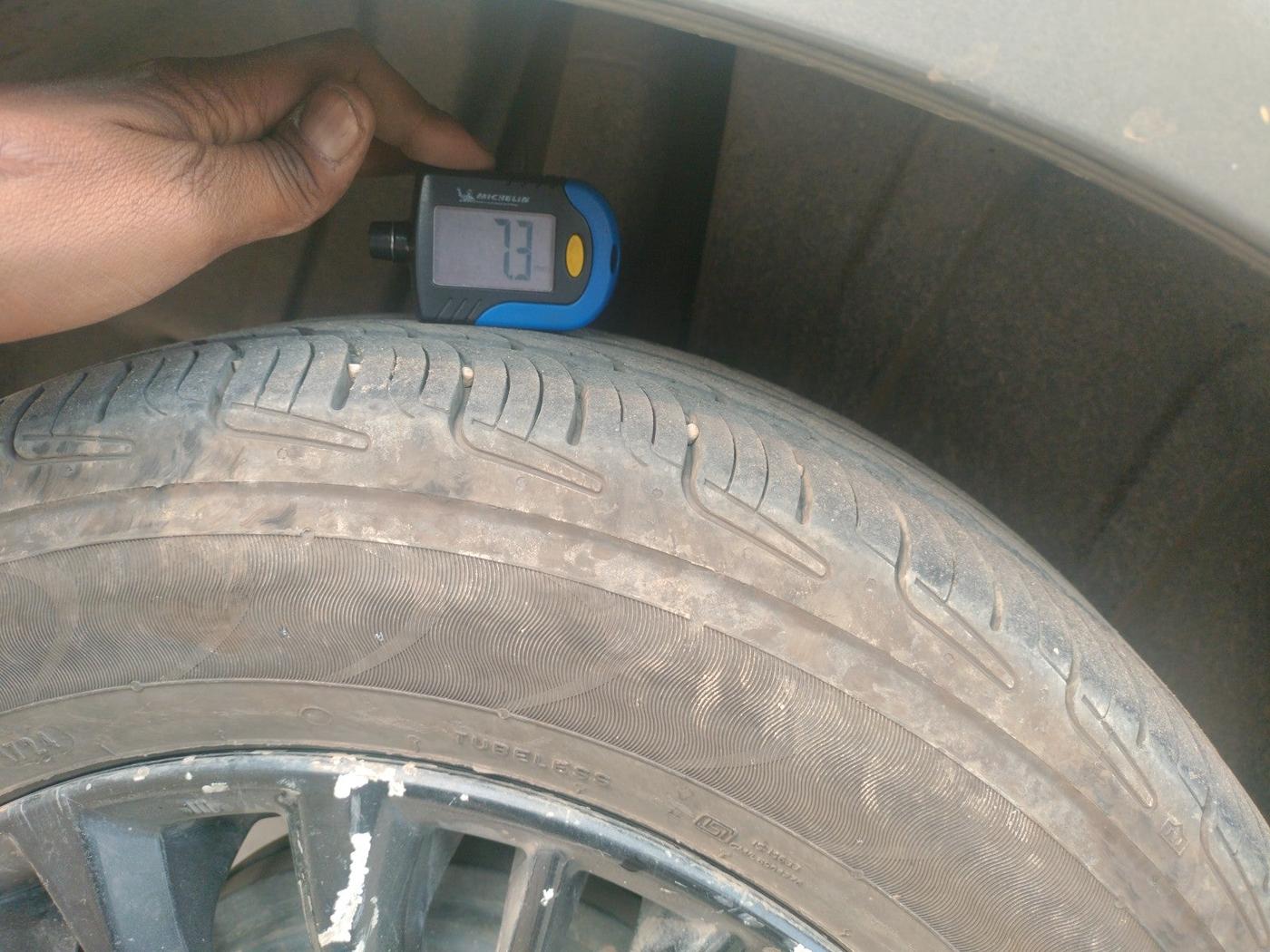 2021 Maruti Ertiga VXI CNG, Petrol, Manual, 67,545 km, tyre