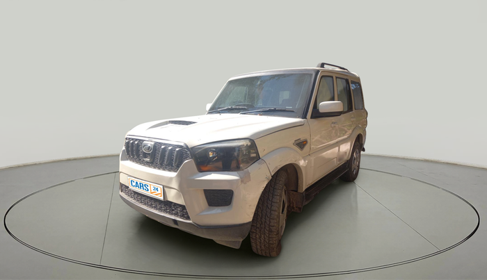2015 Mahindra Scorpio S6 PLUS, Diesel, Manual, 81,759 km, exterior