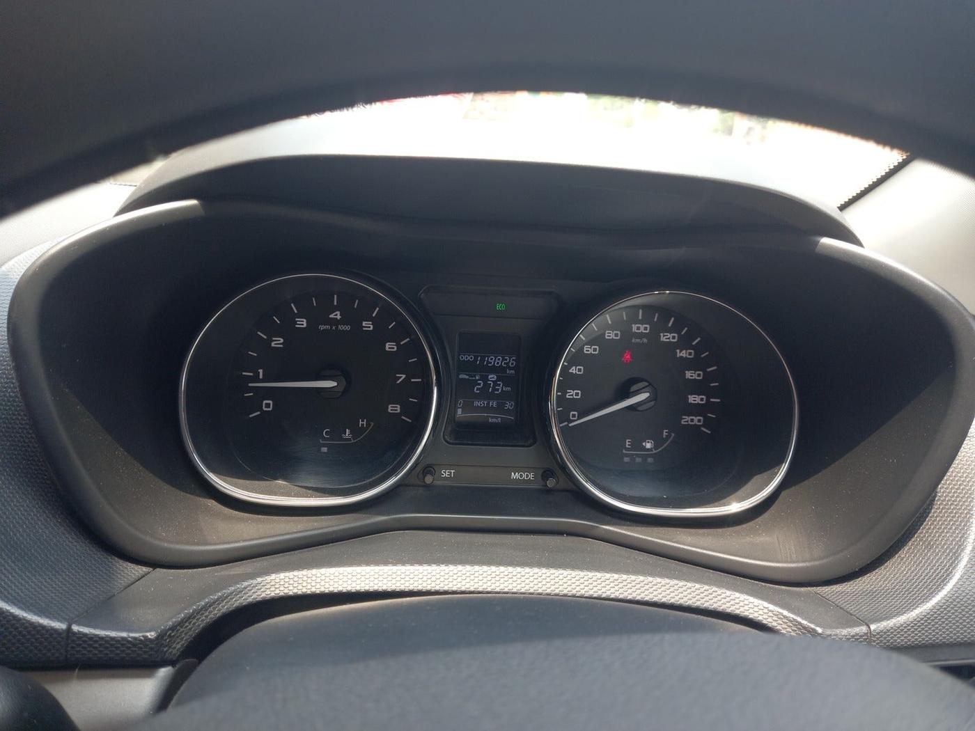 2018 Tata NEXON XZ DIESEL, Diesel, Manual, 1,31,000 km, interior