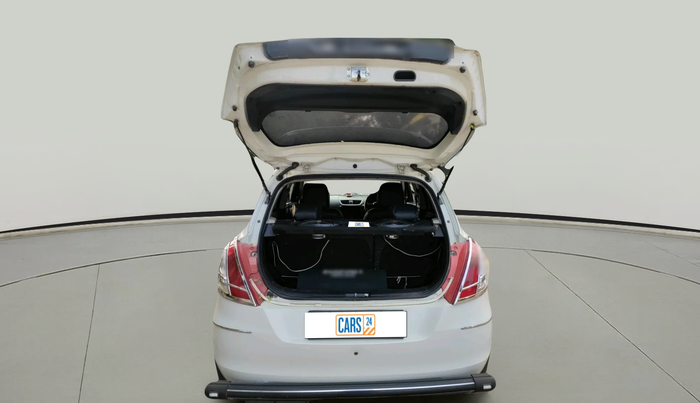 2015 Maruti Swift LXI (O), Petrol, Manual, 70,248 km, exterior