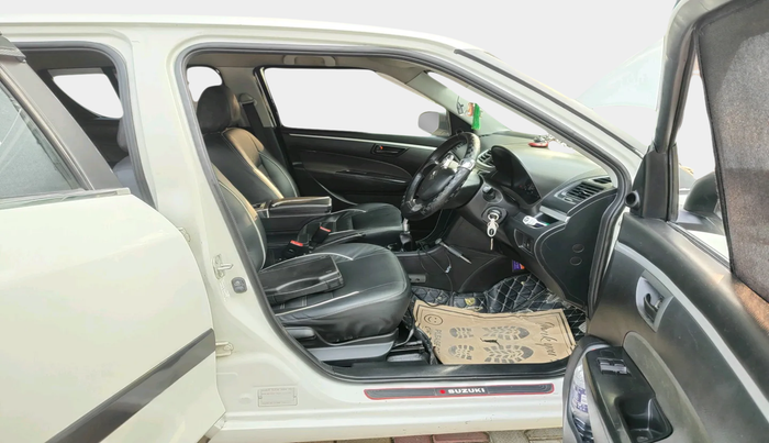 2015 Maruti Swift LXI (O), Petrol, Manual, 70,248 km, interior