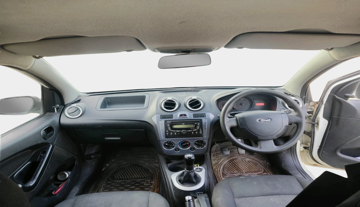 2015 Ford Figo EXI 1.2 PETROL, Petrol, Manual, 1,33,392 km, interior