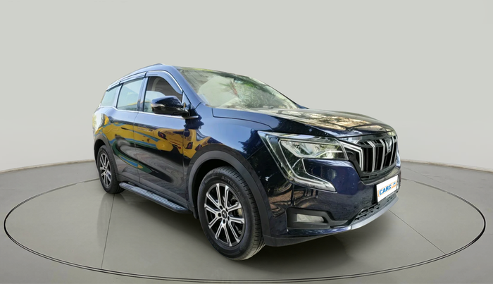 2024 Mahindra XUV700 AX 7 P AT 7 STR, Petrol, Automatic, 14,335 km, exterior