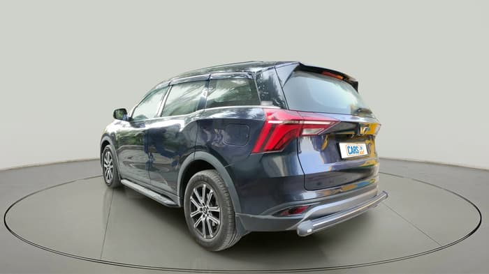 2024 Mahindra XUV700 AX 7 P AT 7 STR, Petrol, Automatic, 14,335 km, exterior