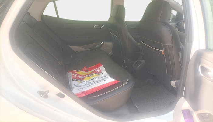 2022 Hyundai AURA SX 1.2 CNG, Petrol, Manual, 50,719 km, interior