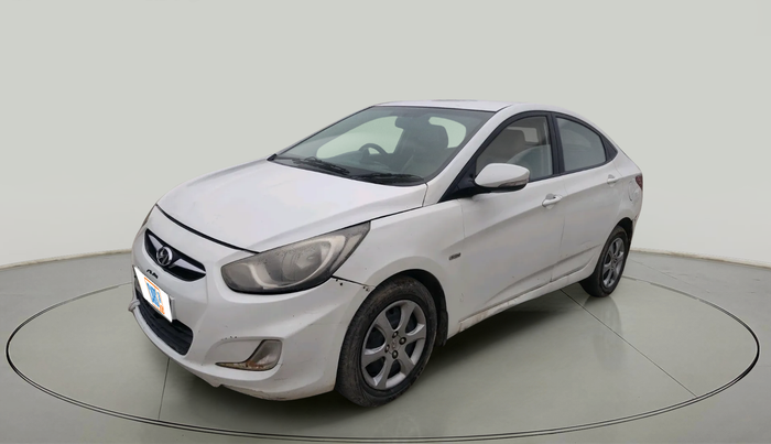 2013 Hyundai Verna FLUIDIC 1.6 CRDI EX, Diesel, Manual, 1,40,405 km, exterior