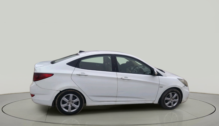 2013 Hyundai Verna FLUIDIC 1.6 CRDI EX, Diesel, Manual, 1,40,405 km, exterior