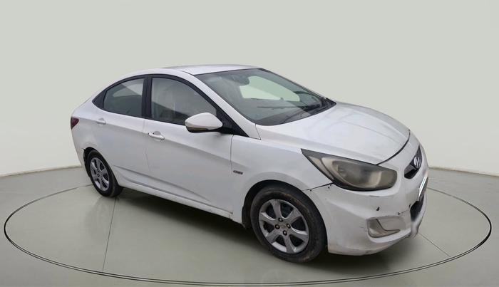 2013 Hyundai Verna FLUIDIC 1.6 CRDI EX, Diesel, Manual, 1,40,405 km, exterior