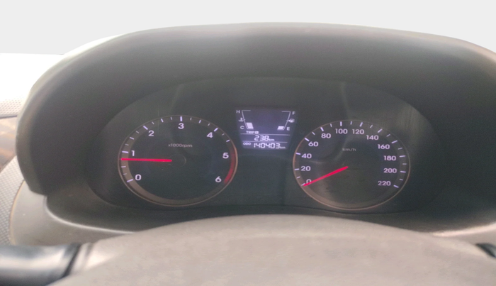 2013 Hyundai Verna FLUIDIC 1.6 CRDI EX, Diesel, Manual, 1,40,405 km, interior