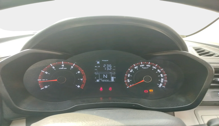 2021 Mahindra XUV300 W4 1.2 PETROL, Petrol, Manual, 48,906 km, interior