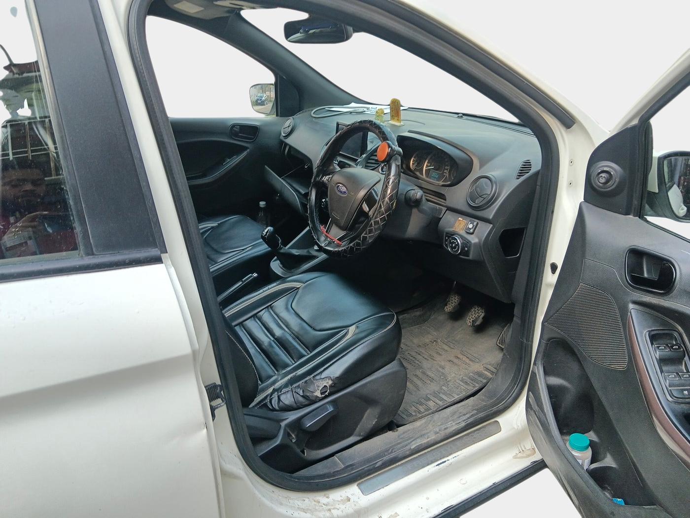 2020 Ford FREESTYLE TITANIUM 1.2 PETROL, Petrol, Manual, 91,945 km, interior