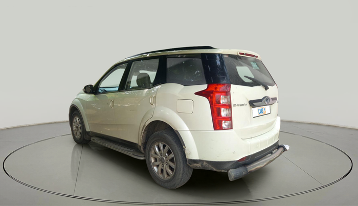 2017 Mahindra XUV500 W10 1.99, Diesel, Manual, 72,926 km, exterior