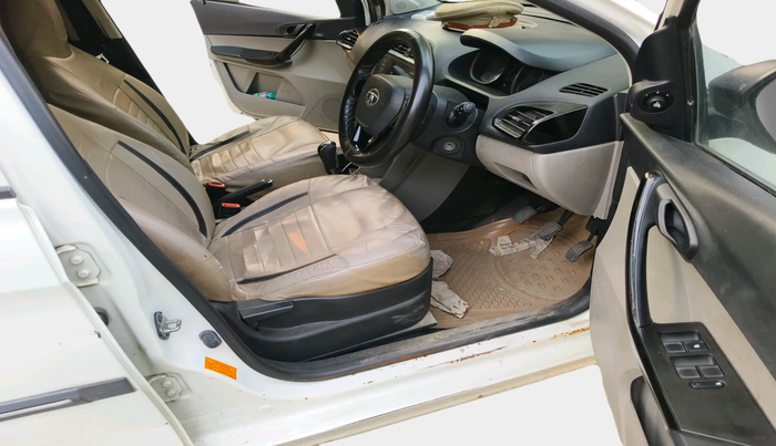 2018 Tata Tiago XT PETROL, Petrol, Manual, 86,724 km, interior