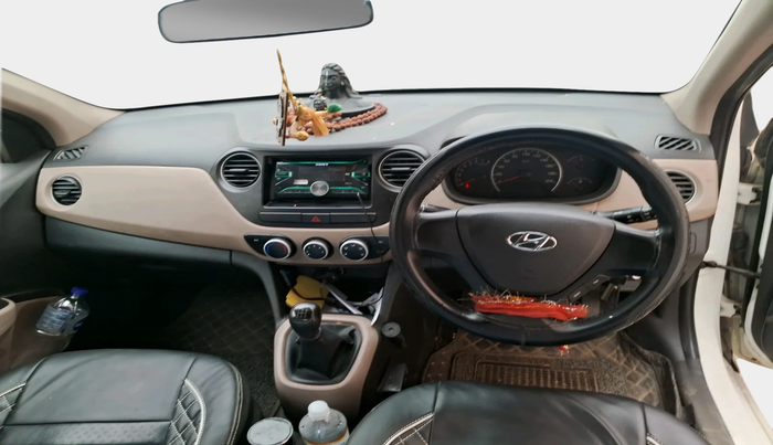 2018 Hyundai Grand i10 MAGNA 1.2 KAPPA VTVT, Petrol, Manual, 1,11,260 km, interior