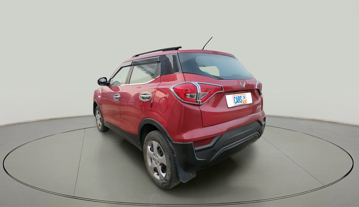 2023 Mahindra XUV300 W6 1.2 PETROL, Petrol, Manual, 33,939 km, exterior