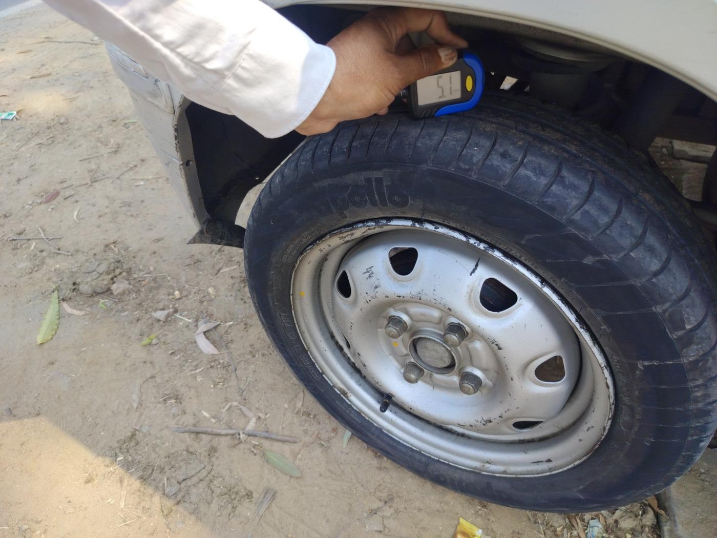 2011 Maruti Alto K10 LXI, Petrol, Manual, 76,272 km, tyre
