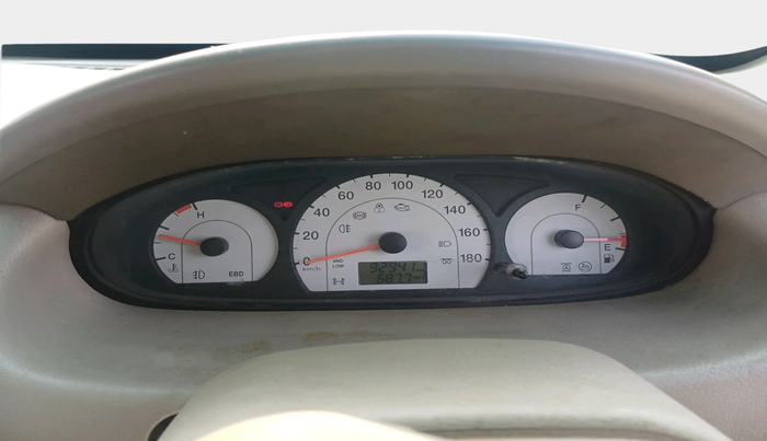 2013 Mahindra Quanto C2, Diesel, Manual, 92,941 km, interior