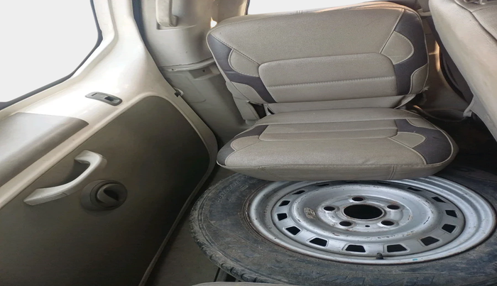 2013 Mahindra Quanto C2, Diesel, Manual, 92,941 km, interior