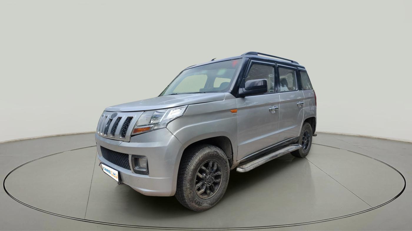 2017 Mahindra TUV300 T8, Diesel, Manual, 1,25,762 km, exterior