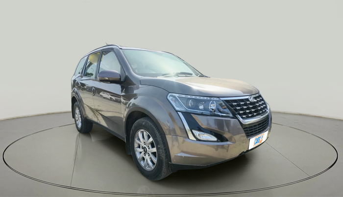2019 Mahindra XUV500 W9, Diesel, Manual, 63,207 km, exterior