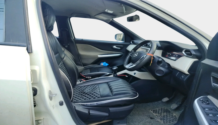 2022 Nissan MAGNITE XV DUAL TONE, Petrol, Manual, 46,087 km, interior