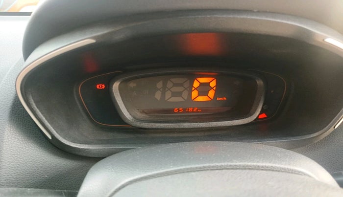 2016 Renault Kwid RXL, Petrol, Manual, 65,182 km, interior