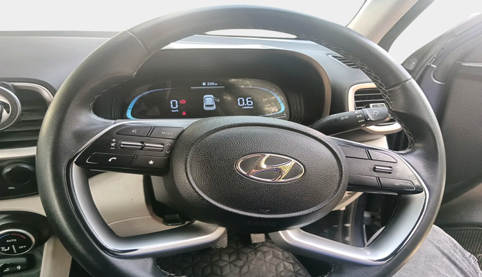 2022 Hyundai VENUE SX 1.2 PETROL, Petrol, Manual, 72,360 km, interior