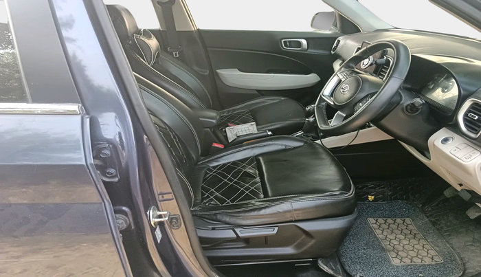 2022 Hyundai VENUE SX 1.2 PETROL, Petrol, Manual, 72,360 km, interior