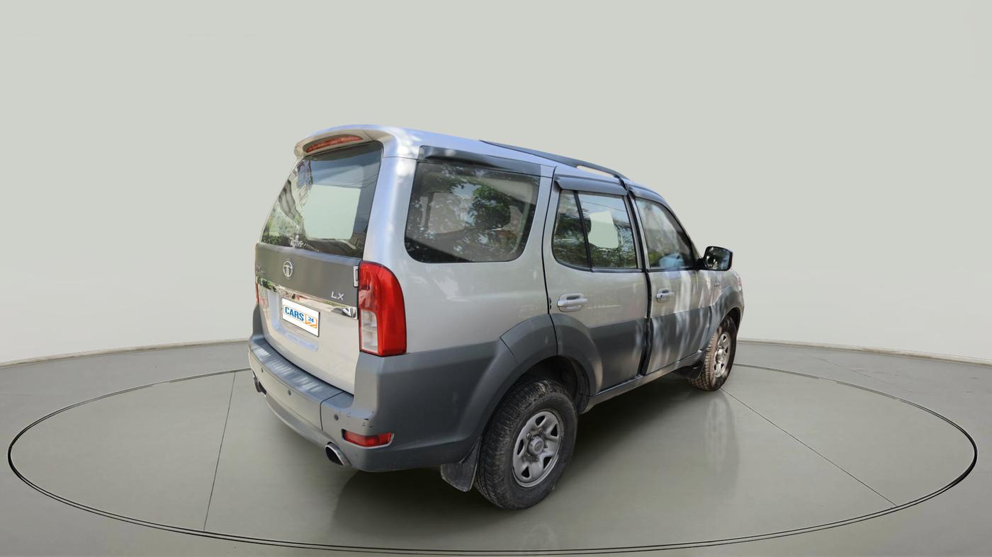 2015 Tata Safari Storme 2.2 LX 4X2, Diesel, Manual, 1,31,428 km, exterior
