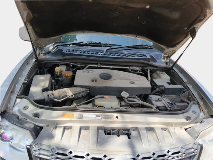 2015 Tata Safari Storme 2.2 LX 4X2, Diesel, Manual, 1,31,428 km, exterior
