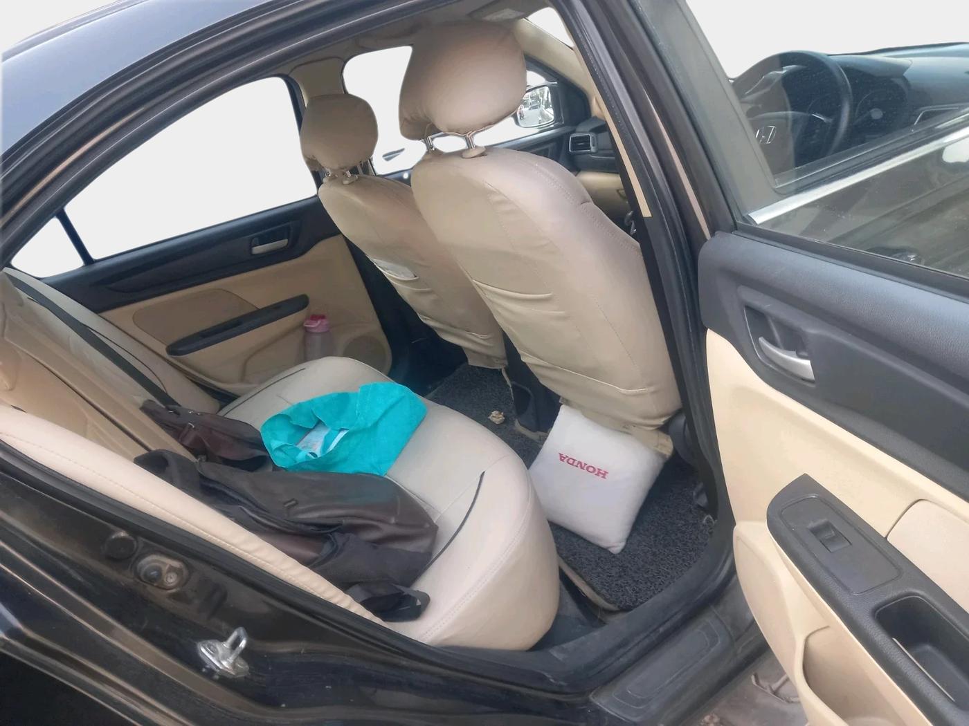 2019 Honda Amaze 1.2L I-VTEC VX, Petrol, Manual, 1,77,280 km, interior