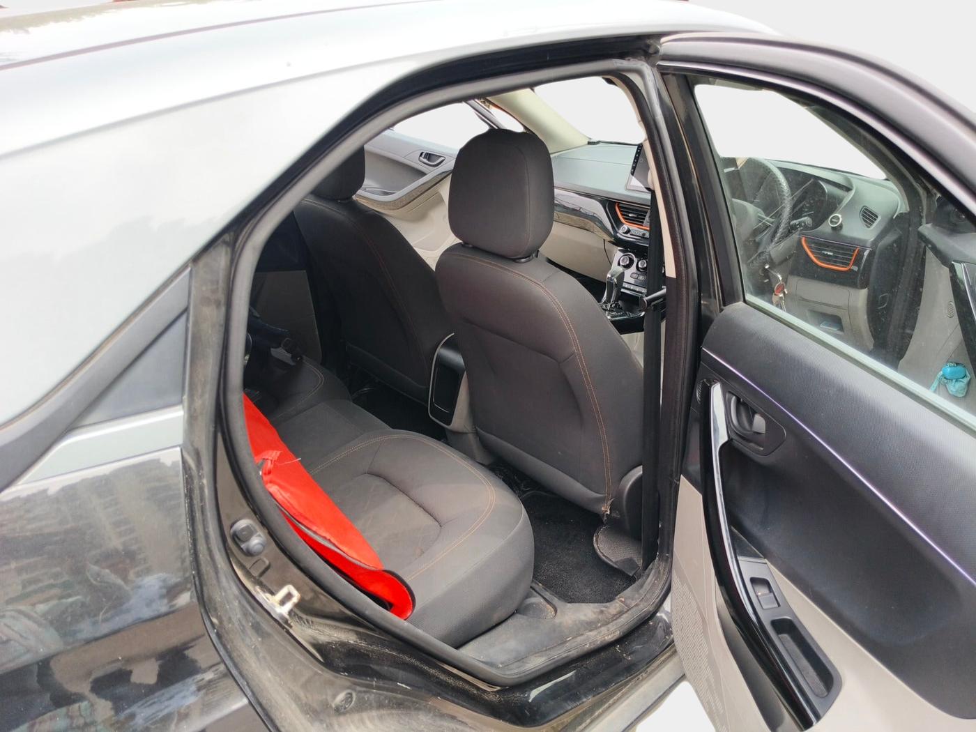 2019 Tata NEXON KRAZ PLUS AMT DIESEL, Diesel, Automatic, 76,500 km, interior
