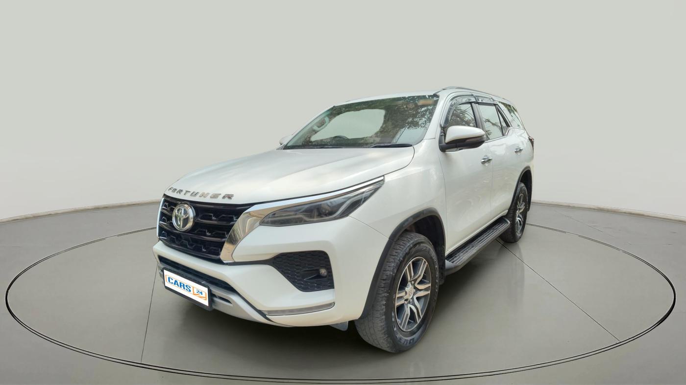 2023 Toyota Fortuner 4X2 AT 2.8 DIESEL, Diesel, Automatic, 42,436 km, exterior