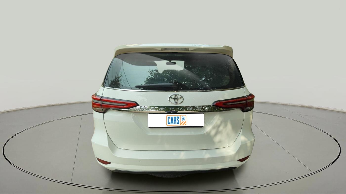 2023 Toyota Fortuner 4X2 AT 2.8 DIESEL, Diesel, Automatic, 42,436 km, exterior