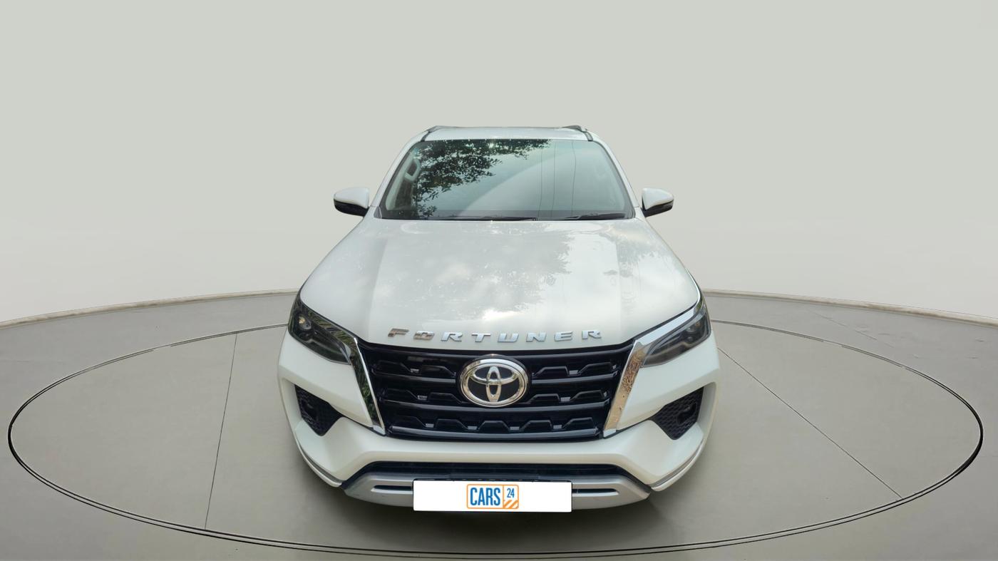 2023 Toyota Fortuner 4X2 AT 2.8 DIESEL, Diesel, Automatic, 42,436 km, exterior